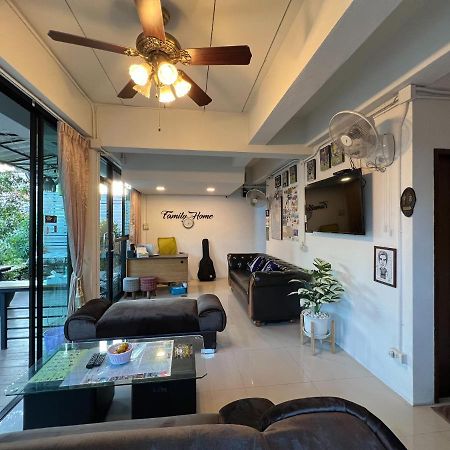 Family Home Chiang Mai Absolute House Buitenkant foto